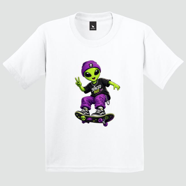 Camiseta infantil Alien Skater branca com estampa de alien skatista