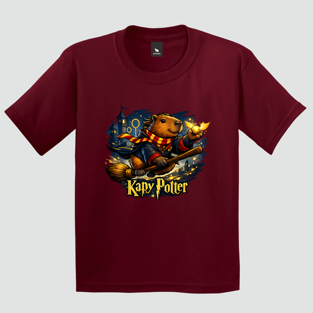 Camiseta bordô com estampa capivara Kapy Potter vista frontal