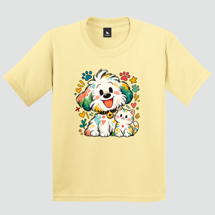 Camiseta infantil amarela com estampa de cachorro e gatinho
