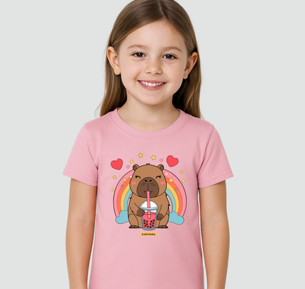 Camiseta infantil capivara arco-íris rosa Kapivara Criança vestindo