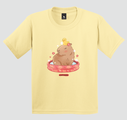 Camiseta infantil capivara tomando banho amarela Kapivara