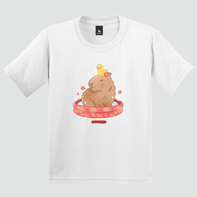 Camiseta infantil capivara tomando banho branca Kapivara