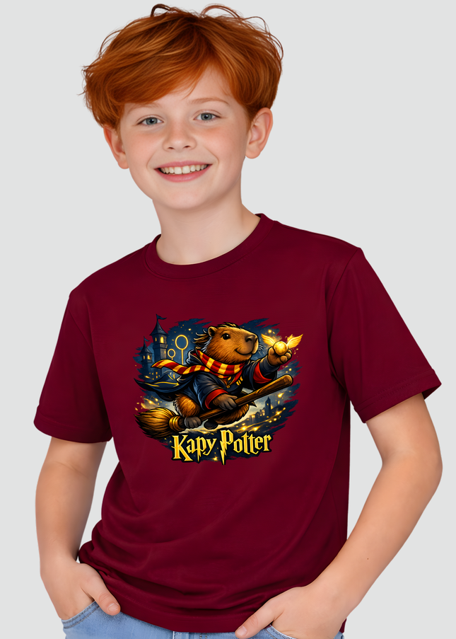 menino usando camiseta infantil capivara harry potter fantasia bordô
