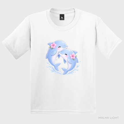 Camiseta infantil branca Malha Light com estampa cute de golfinhos