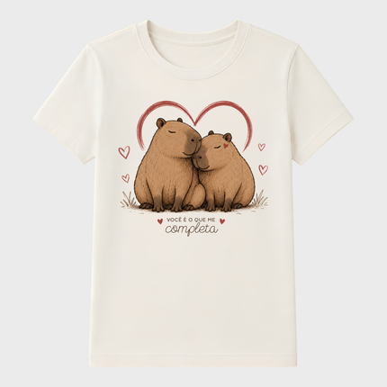 camiseta feminina estampa de capivaras apaixonadas para Dia dos Namorados